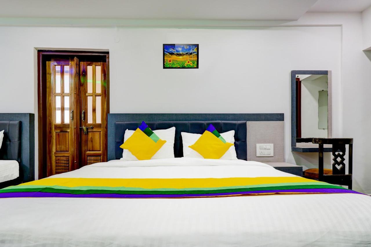 Hotel Itsy By Treebo - Hill View Madikeri Exterior foto